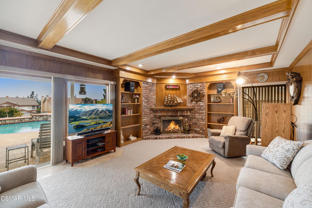 18128 Sandringham Court, Porter Ranch CA: https://media.crmls.org/mediaz/dac15a53-3276-490d-8ba1-1ca309d8548e.jpg