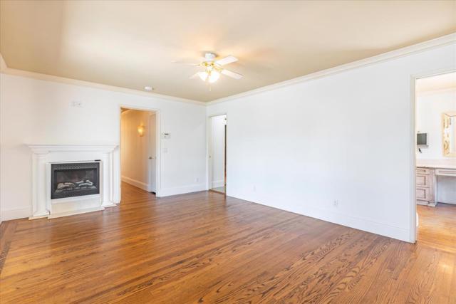 5824 Arboretum Drive, Los Altos CA: https://media.crmls.org/mediaz/dac2e74e-6fa1-4078-81ba-cddf7f119a34.jpg