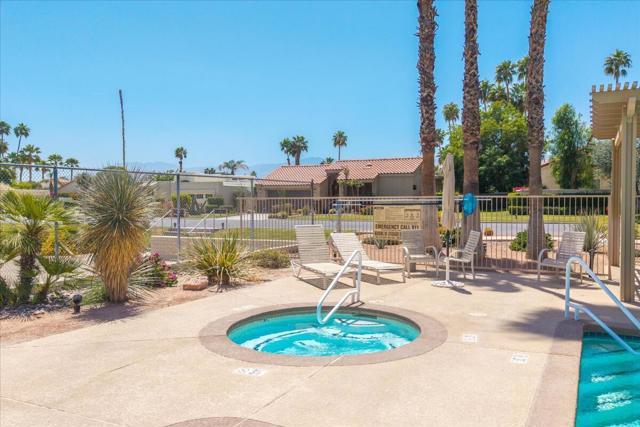 39 Santo Domingo Drive, Rancho Mirage CA: https://media.crmls.org/mediaz/dac367b4-58c6-4761-b4b1-8c6dc43d51da.jpg