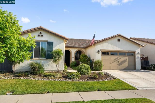 7100 Metcalf Way, Hughson CA: https://media.crmls.org/mediaz/dac4f633-cab8-436a-8536-f21bb96f2186.jpg