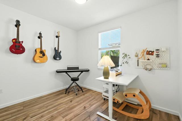 1371 Hadley Drive, Woodland CA: https://media.crmls.org/mediaz/dac632ad-6b5f-4caf-aaf3-2d1678e81b2c.jpg