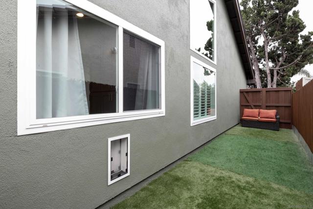 7919 Forrestal Rd, San Diego CA: https://media.crmls.org/mediaz/dac6fa15-7c75-45f6-94d0-9a21b514662b.jpg