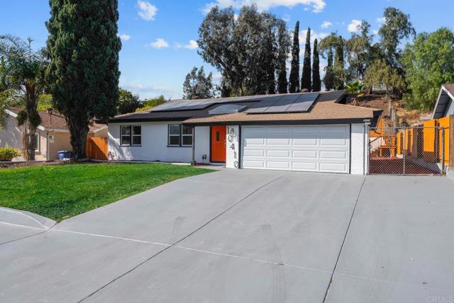 10410 Fairhill Drive, Spring Valley CA: https://media.crmls.org/mediaz/dac7ea0e-9f9e-4d5c-afb8-eacef610c32a.jpg