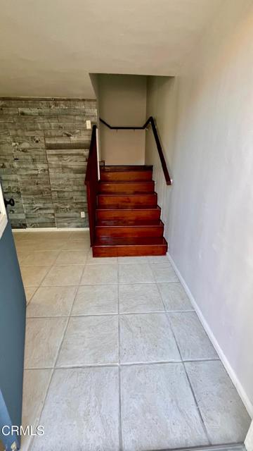 Detail Gallery Image 3 of 15 For 1539 Santa Ynez St #1,  Ventura,  CA 93001 - 1 Beds | 1/1 Baths