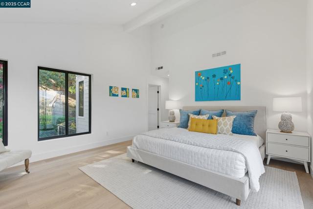 189 Rudgear Drive, Walnut Creek CA: https://media.crmls.org/mediaz/dacb7d76-1fd8-4f0f-a54c-8792e9ee9af2.jpg