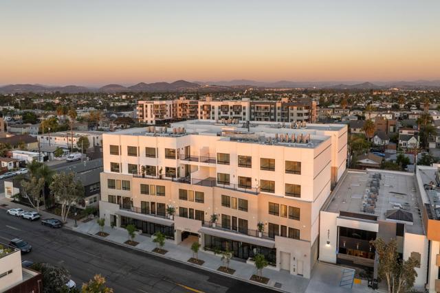 Image 17 of 20 For 4473 30th St  402
