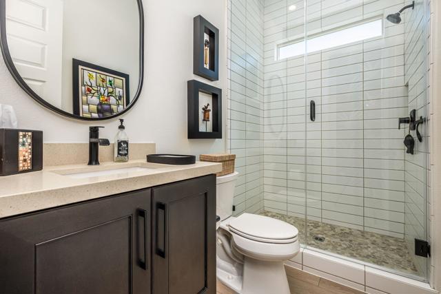 82460 W Mccarroll Drive, Indio CA: https://media.crmls.org/mediaz/dacc7a7c-f487-4163-abd1-884003d0596b.jpg