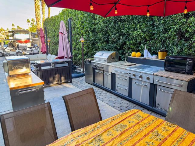 80394 Avenue 48, Indio CA: https://media.crmls.org/mediaz/dace1618-fa66-4caa-9a42-11062ec108c6.jpg