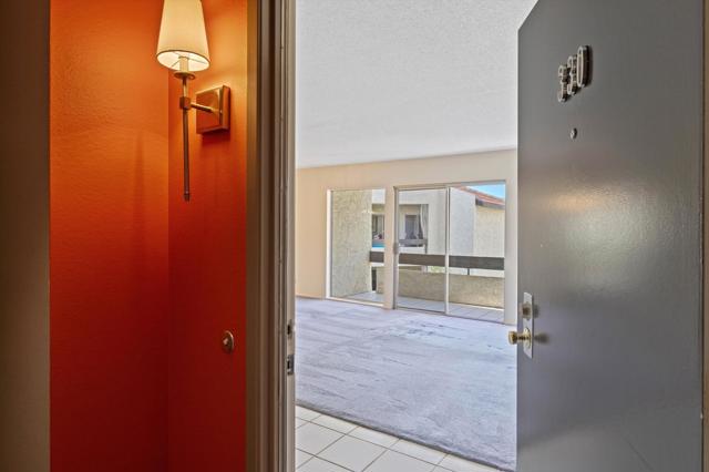 1552 S Camino Real, Palm Springs CA: https://media.crmls.org/mediaz/dad07491-7c99-4b6e-8d06-790dc8f2f0a5.jpg