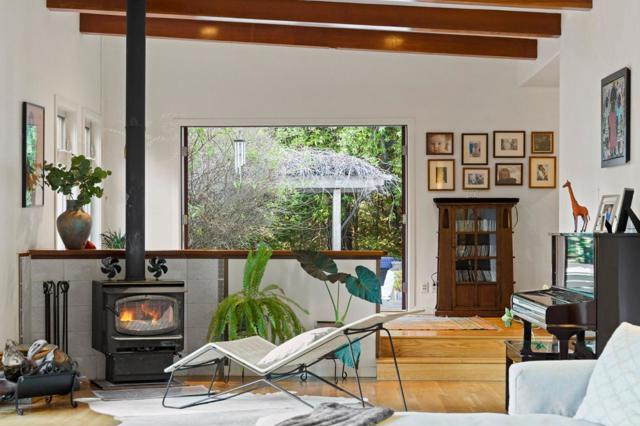 23185 Old Santa Cruz Highway, Los Gatos CA: https://media.crmls.org/mediaz/dad1ef2b-eee8-4b43-b4b6-ab2b5d9cdd31.jpg