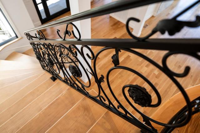 333 Raymundo Drive, Woodside CA: https://media.crmls.org/mediaz/dad228d1-9f59-4149-a51f-598ecb207daf.jpg