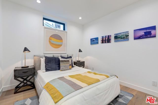 3528 Walnut Avenue, Manhattan Beach, California 90266, 5 Bedrooms Bedrooms, ,3 BathroomsBathrooms,Residential,Sold,Walnut,23238455