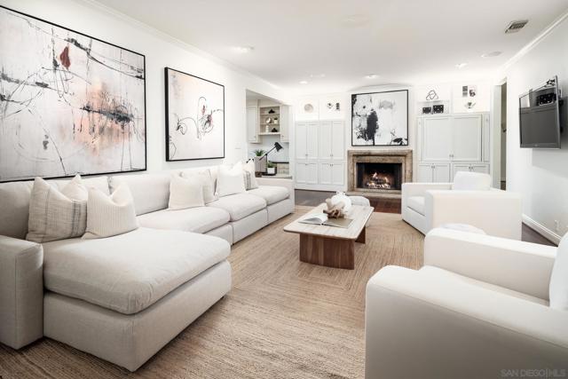 17112 Via De La Valle, Rancho Santa Fe CA: https://media.crmls.org/mediaz/dad26528-a305-49d3-9a22-6240c0182ea3.jpg