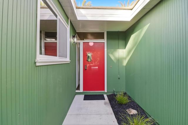 35 French Creek Place, San Mateo CA: https://media.crmls.org/mediaz/dad39a0d-4b56-49b0-8918-e9fda73dc1dd.jpg