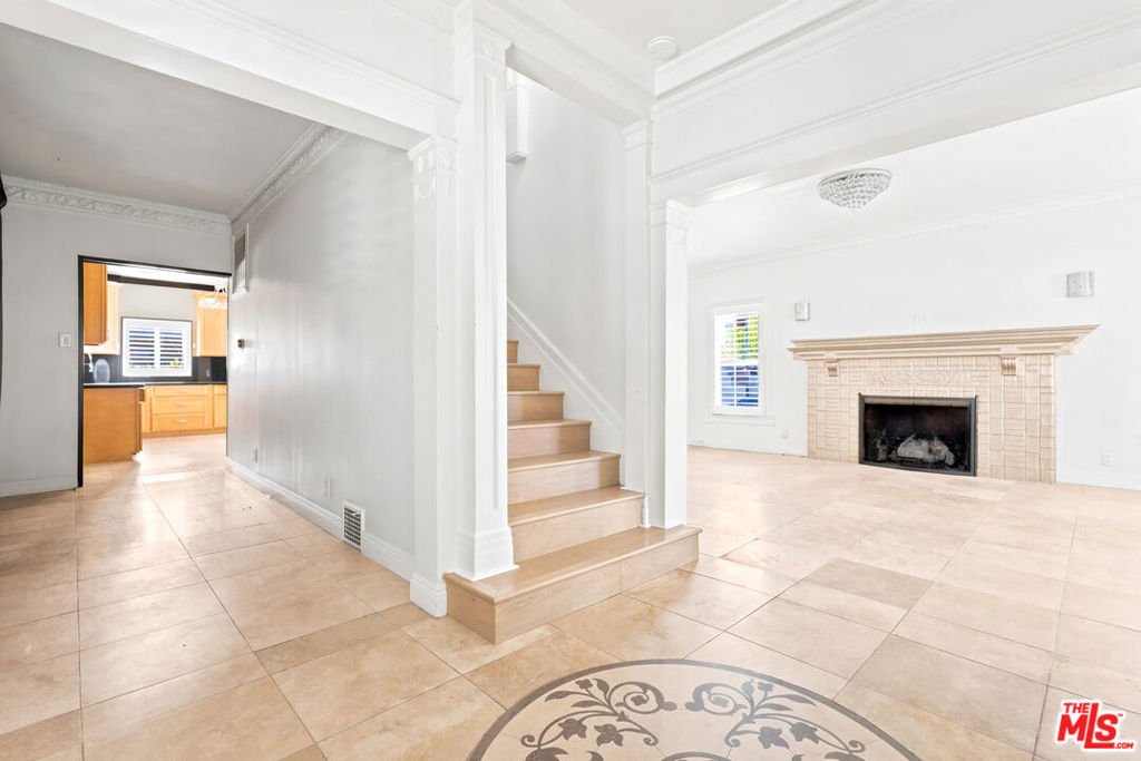 MLS #26856405 image #3