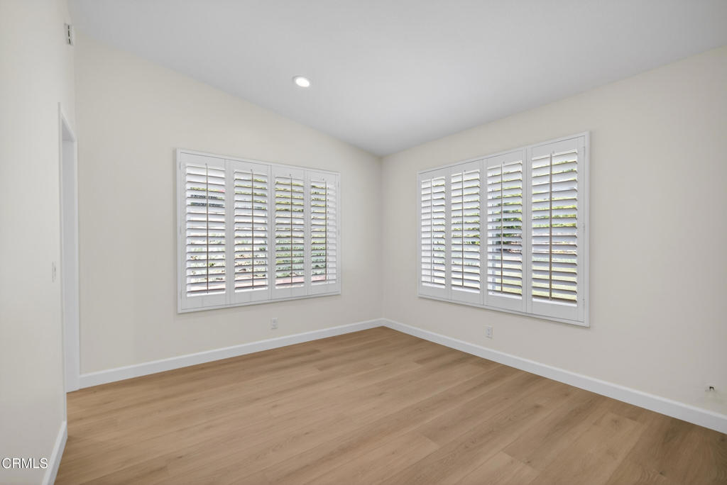 https://media.crmls.org/mediaz/dad58863-b255-4d87-a199-8f1d4279bcfd.jpg?preset=X-Large