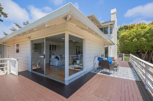 175 Tamarack Drive, Aptos CA: https://media.crmls.org/mediaz/dad5b1ad-b0e1-46ac-b43b-5e9431a43f11.jpg