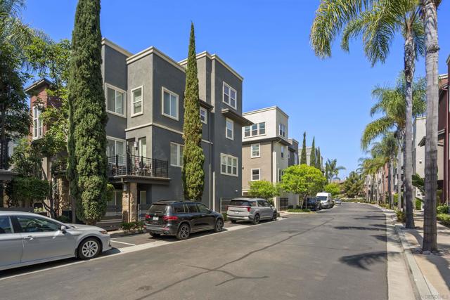 7853 Inception Way, San Diego CA: https://media.crmls.org/mediaz/dad5c590-3bd3-4229-ab04-247b7af6304b.jpg