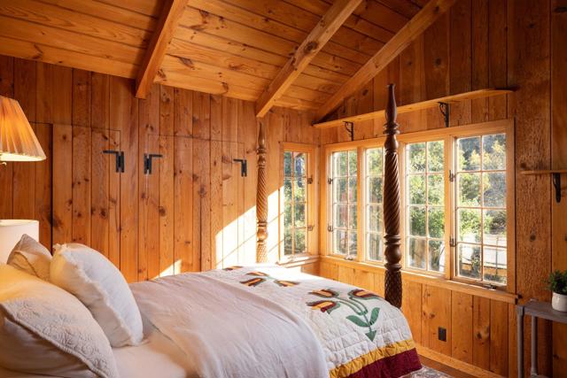 0 Crespi 2 NE of Flanders Way, Carmel CA: https://media.crmls.org/mediaz/dad6b10b-4b08-457a-8229-dc57078969d4.jpg