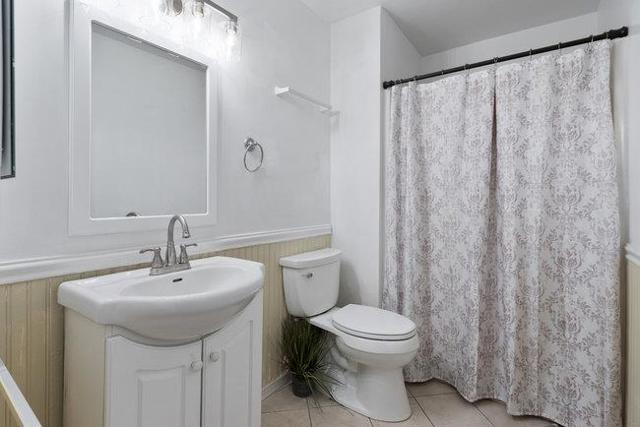 890 Greenwich Drive, Gilroy CA: https://media.crmls.org/mediaz/dad6b2a5-35b3-4089-8a59-8df98973ba4f.jpg
