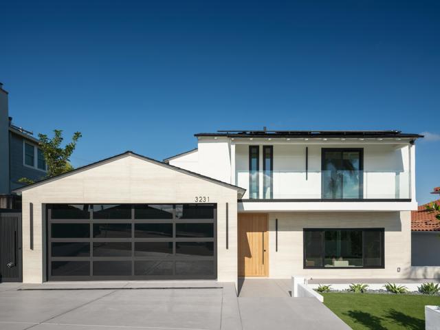 Detail Gallery Image 2 of 58 For 3231 Hawk St, San Diego,  CA 92103 - 4 Beds | 3/1 Baths