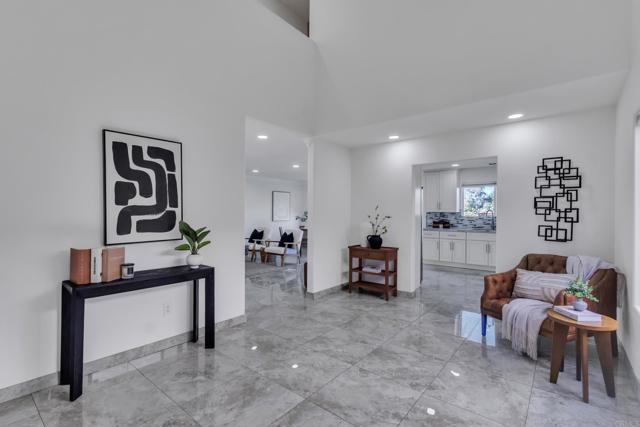 Detail Gallery Image 11 of 45 For 13740 Gateway View Dr, El Cajon,  CA 92021 - 4 Beds | 2/1 Baths