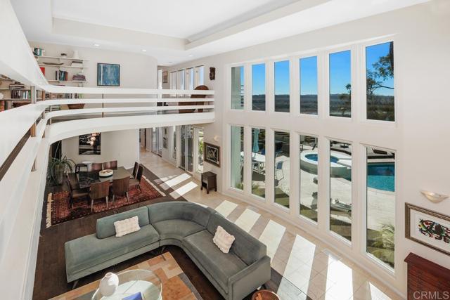 Detail Gallery Image 21 of 42 For 4628 Rancho Reposo, Del Mar,  CA 92014 - 4 Beds | 3/1 Baths