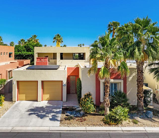 3000 Candlelight Lane, Palm Springs CA: https://media.crmls.org/mediaz/dada6a7e-24fc-453a-bafd-0c0917e21599.jpg