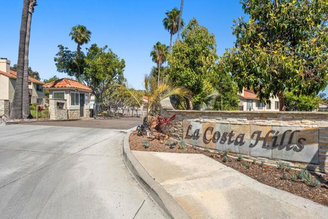 7702 Caminito Puerto, Carlsbad CA: https://media.crmls.org/mediaz/dadb38a7-d75e-457e-8043-209fd193679e.jpg