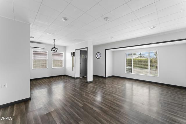 269 Sheppard Road, Santa Paula CA: https://media.crmls.org/mediaz/dadb63c6-4a88-4804-b3a7-3da36b13011d.jpg