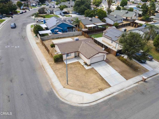 4203 Noella Road, Bakersfield CA: https://media.crmls.org/mediaz/dadc2ca2-09ad-4bdd-8b3c-c206b6717ec4.jpg