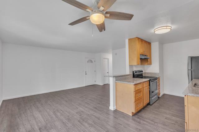 1621 Pentecoast, San Diego CA: https://media.crmls.org/mediaz/dadc2d12-5017-46ca-bab6-81394c60203a.jpg