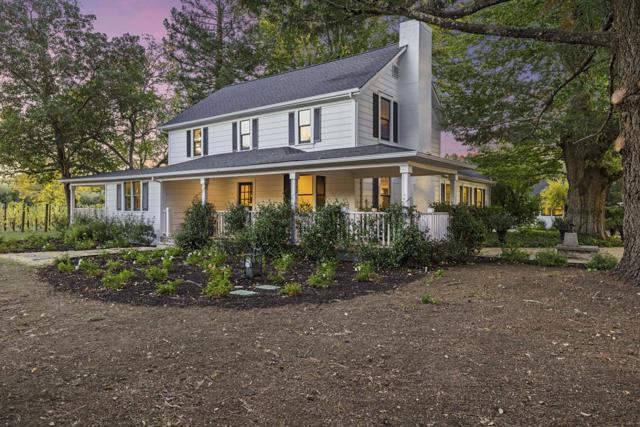 2551 Grant Street, Calistoga CA: https://media.crmls.org/mediaz/dadc8133-aef4-493b-998c-643170ce2bb7.jpg