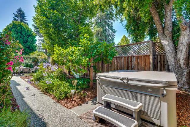 269 Bush Street, Mountain View CA: https://media.crmls.org/mediaz/daded28b-f8b7-4048-abce-8b35aa7b69c2.jpg