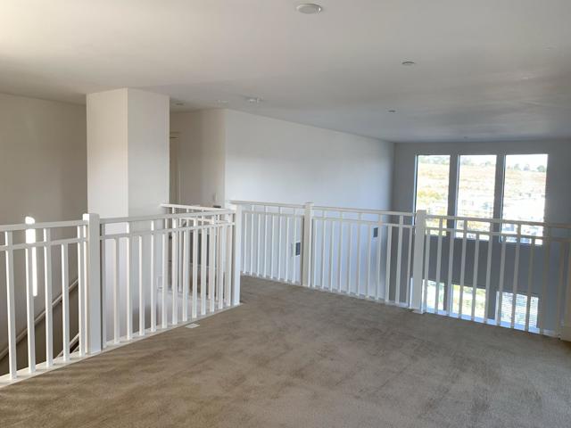 8575 Aspect Dr, San Diego CA: https://media.crmls.org/mediaz/dadf0604-9675-4d5a-9593-db9b86edd351.jpg