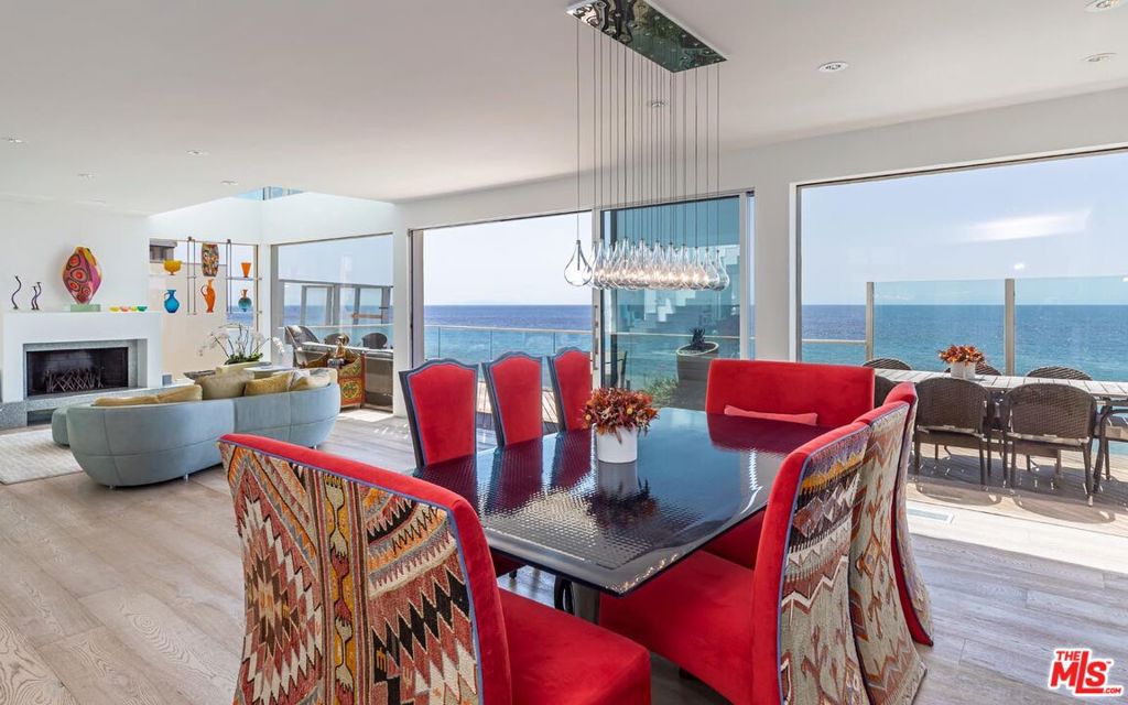 Dining Room - Al Fresco
