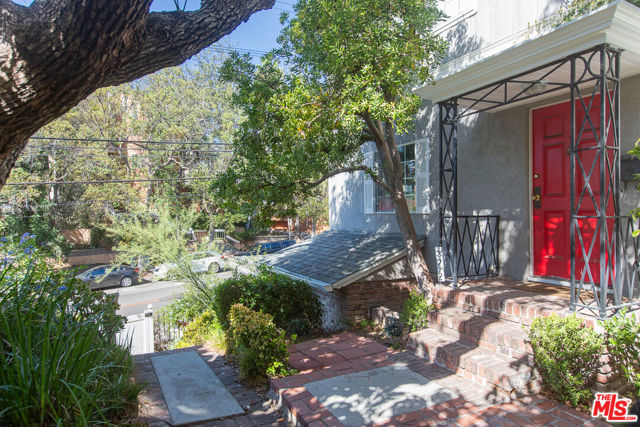 3310 Griffith Park Boulevard photo 32