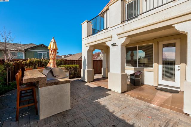 Image 52 of 60 For 2394 Amantea Way