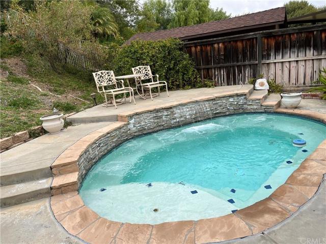 29870 Watson Court, Highland CA: https://media.crmls.org/mediaz/dae0d648-8753-4e30-937f-74e57bf31a95.jpg