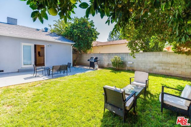 7553 GARDEN GROVE Avenue photo 39