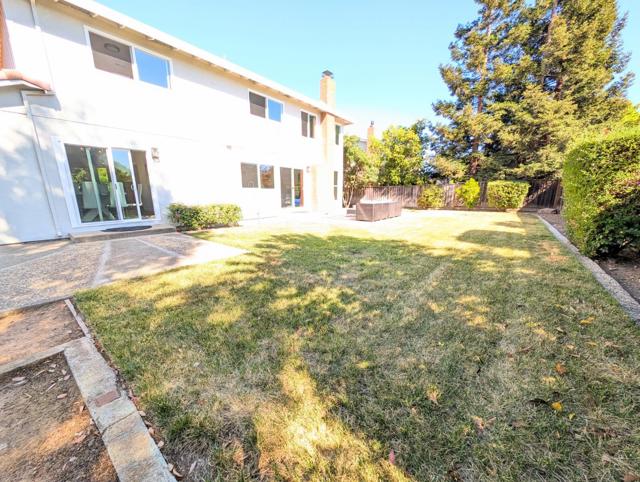 6104 Castello Drive, San Jose CA: https://media.crmls.org/mediaz/dae3053a-e9af-4c04-aa4e-45e9f933d2a9.jpg