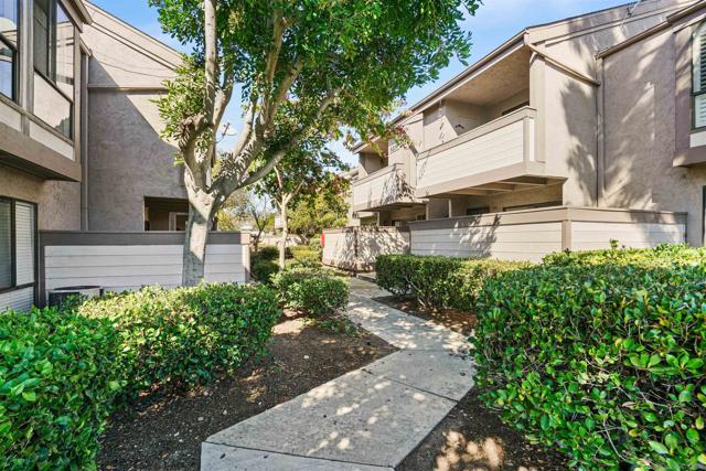 9209 Village Glen Dr, San Diego, California 92123, 2 Bedrooms Bedrooms, ,1 BathroomBathrooms,Condominium,For Sale,Village Glen Dr,250020336SD