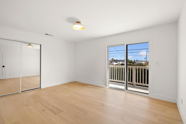 Detail Gallery Image 24 of 35 For 21792 Kaneohe Ln, Huntington Beach,  CA 92646 - 5 Beds | 2/1 Baths