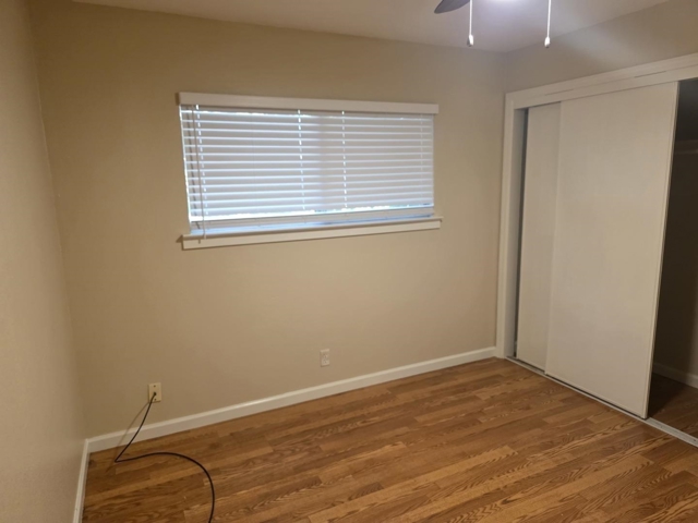 Image 17 of 26 For 9716 Mountain Blvd