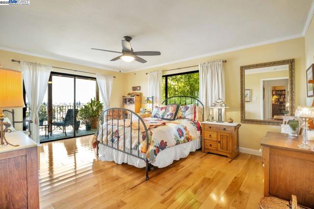 31865 Chicoine Ave, Hayward CA: https://media.crmls.org/mediaz/dae5f6dc-c50a-4d1c-aa35-817e1d081ee1.jpg