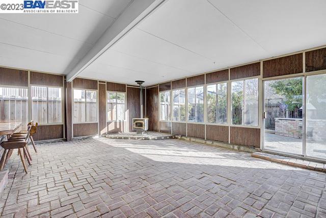 2285 Star Avenue, Castro Valley CA: https://media.crmls.org/mediaz/dae6397d-6ab8-4f0c-9b99-5948bda50f0a.jpg