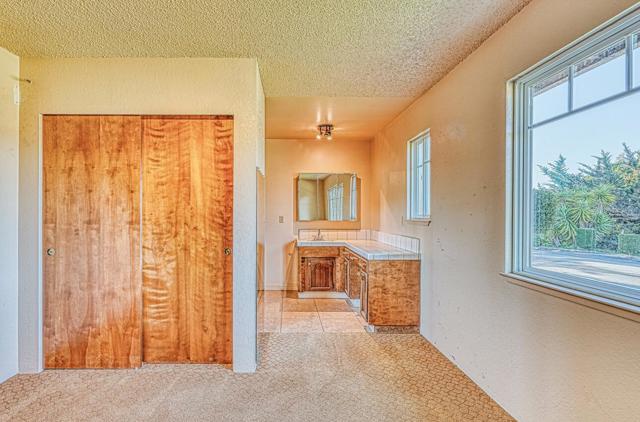 1051 San Miguel Cyn Road, Royal Oaks CA: https://media.crmls.org/mediaz/dae6b125-39c2-4860-aca4-15f472c3f062.jpg