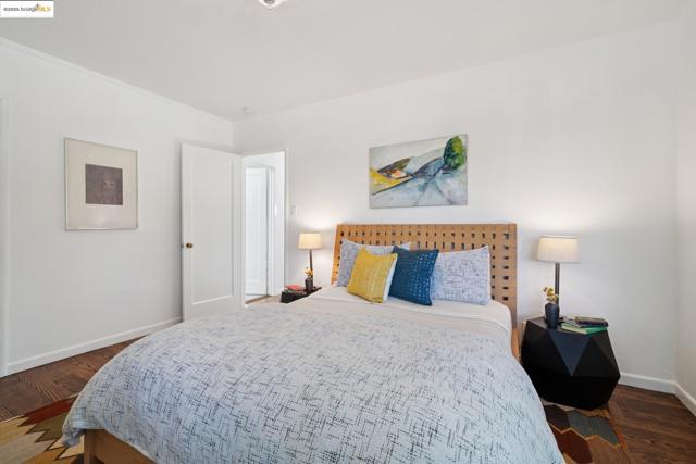 16 Muir Way, Berkeley CA: https://media.crmls.org/mediaz/dae76ad5-af73-4be3-a8eb-b0339c23bec4.jpg