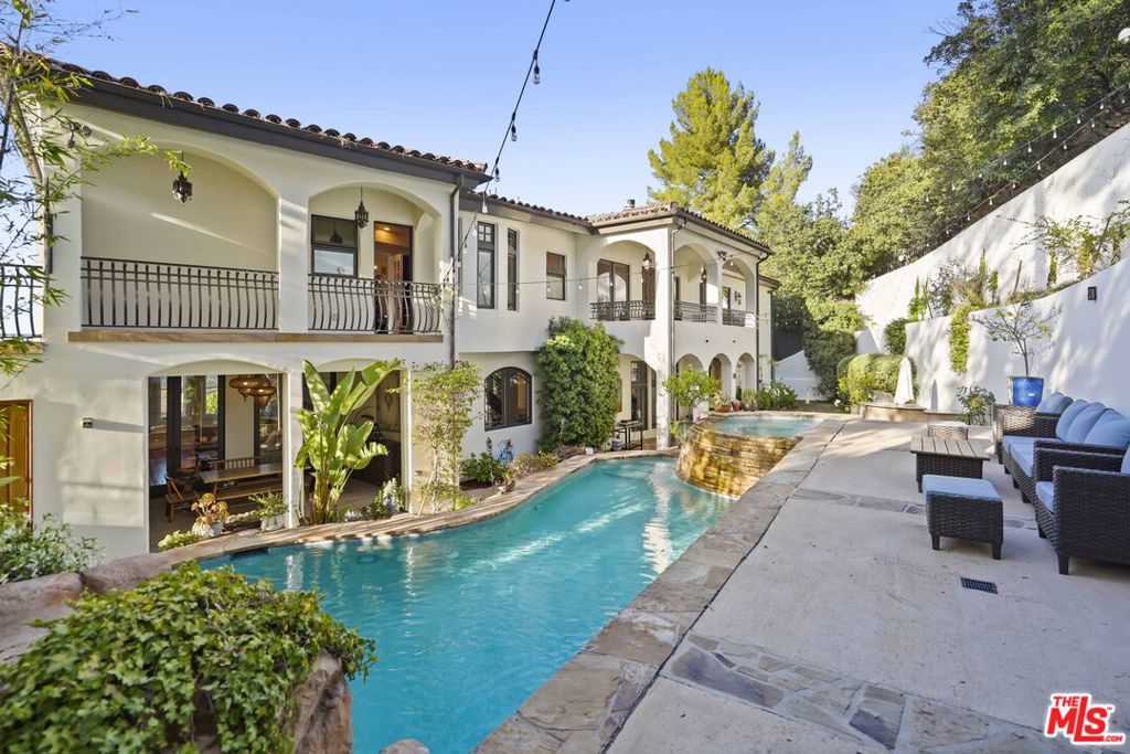 10940 Terryview DriveStudio City img 3
