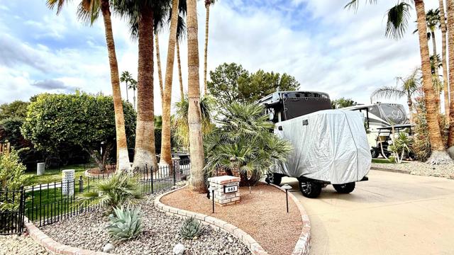 69411 Ramon Rd #643, Cathedral City CA: https://media.crmls.org/mediaz/dae981bc-edc0-42b9-b3e7-3413b78bb84d.jpg